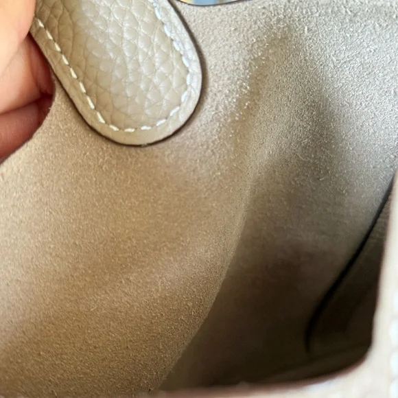 Elegant Gray Leather Tote Bag hermes style - Picture 5 of 5